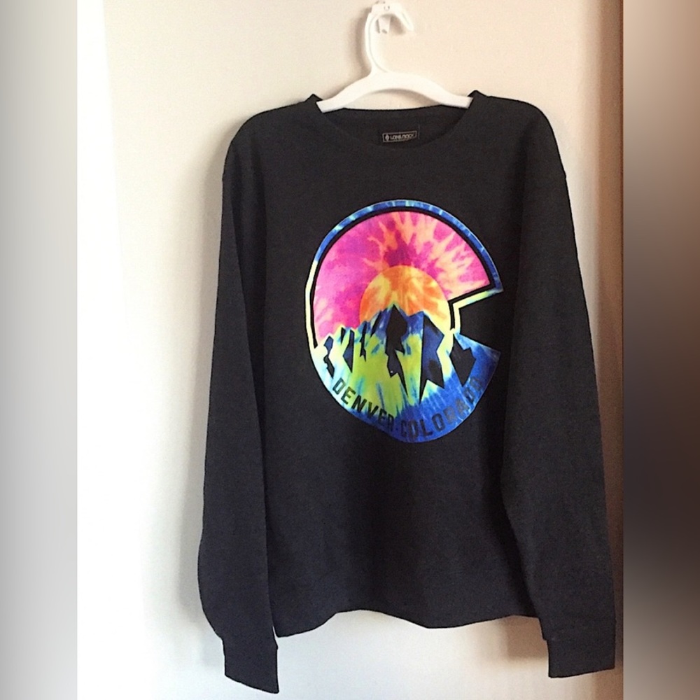 New🌟 Denver Colorado sweatshirt